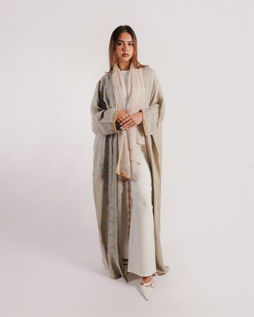 مشكاة عباية طرفة